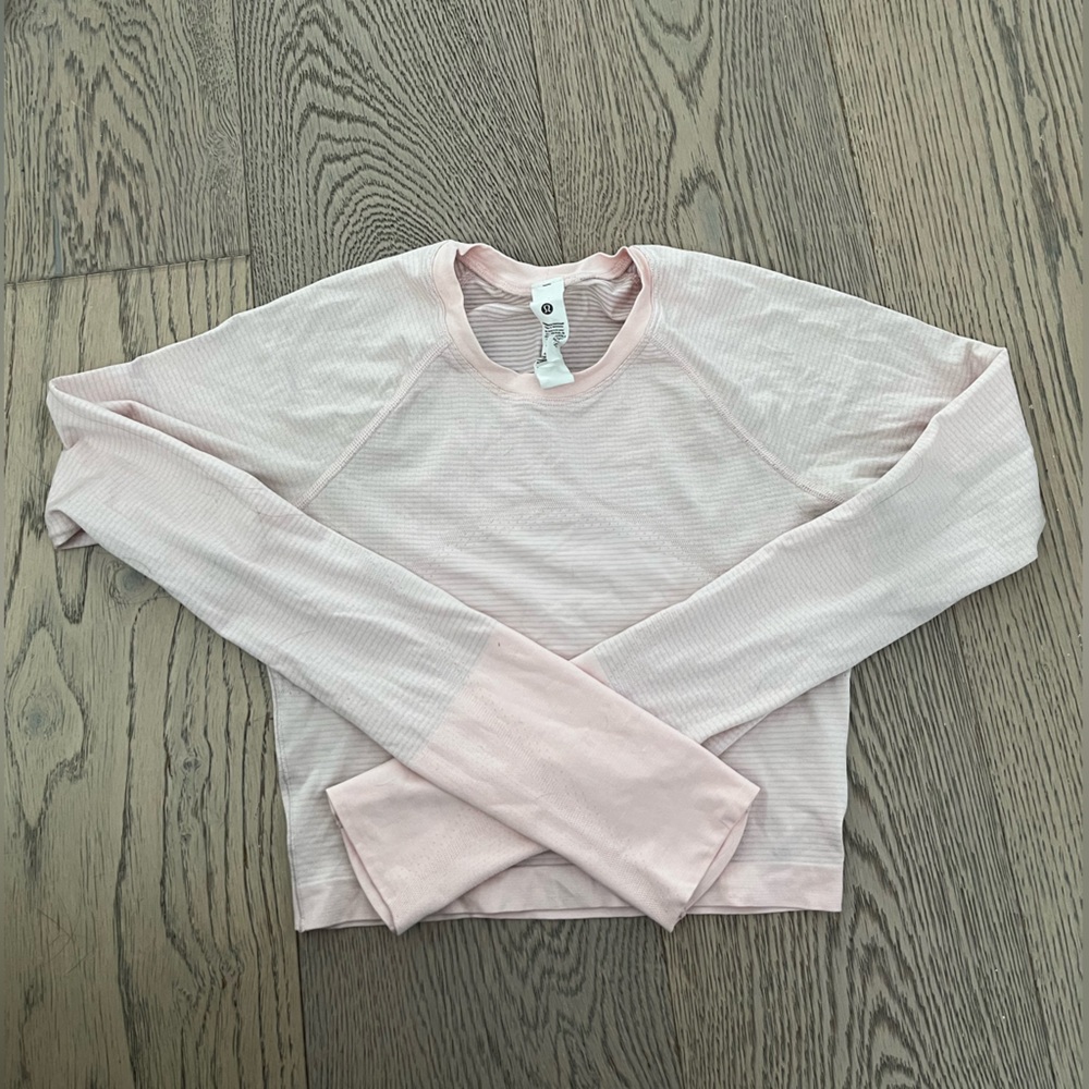 lululemon athletica Light Pink swiftly crop Long-Sleeve Top